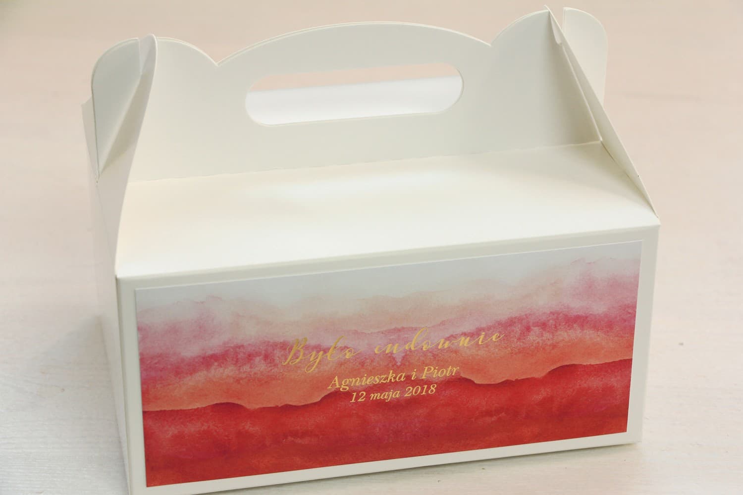 Elegant Red Wedding Cake Box | Gold Foil Watercolor Guest Packaging | Delfina No. 1