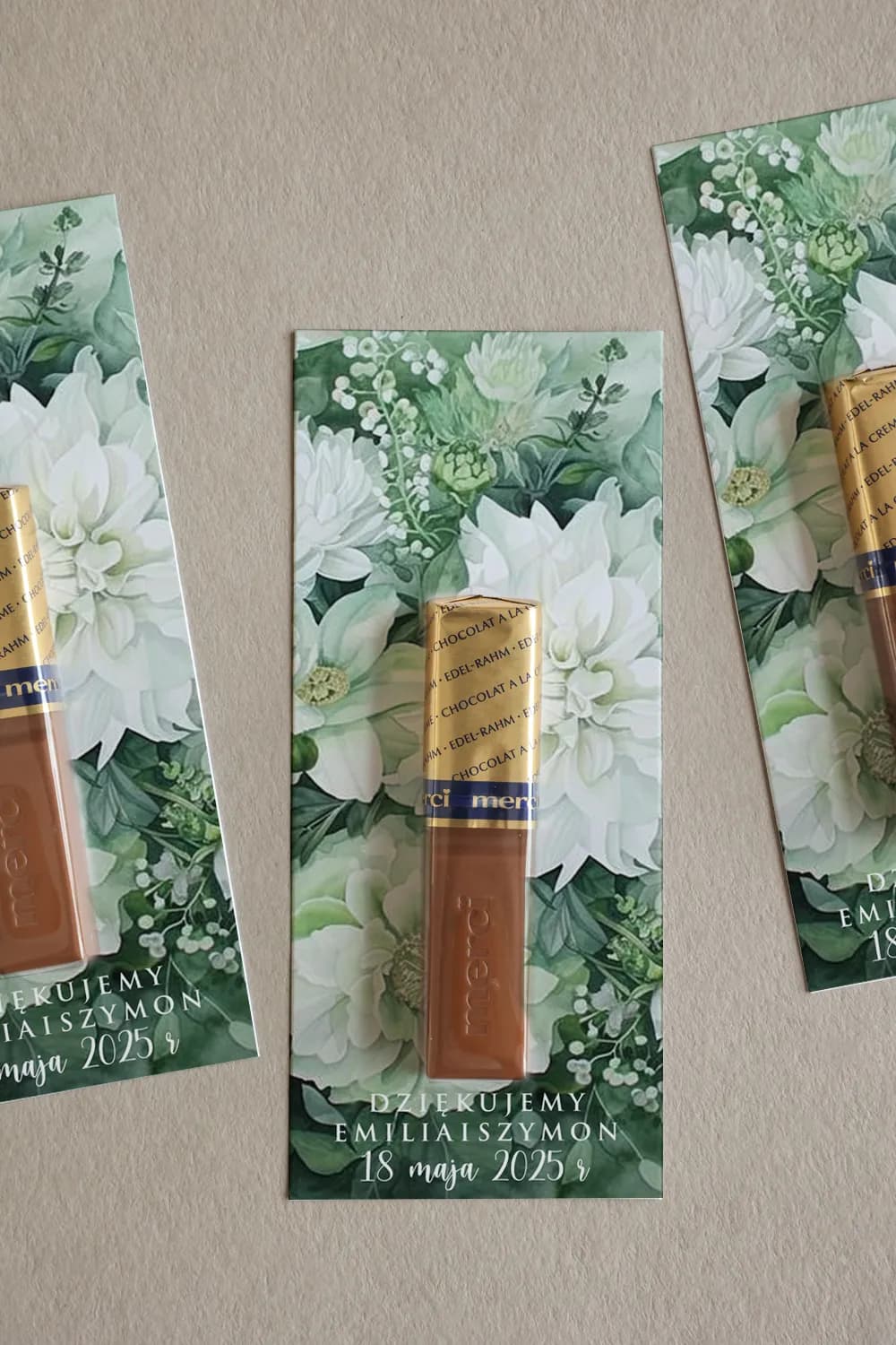 Ringraziamenti Merci Fiori Bianchi e Foglie Verdi | Eleganti Regali per Ospiti di Nozze | Impresione n. 15