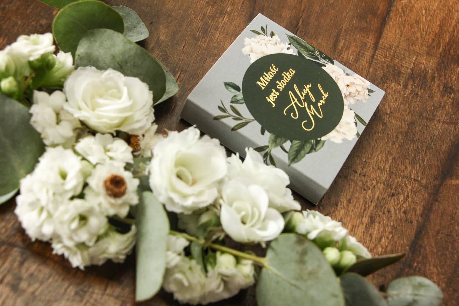 Cioccolatini Nuziali Dorati con Peonie | Eleganti Ringraziamenti per Ospiti Nuziali | Soreli nr 1