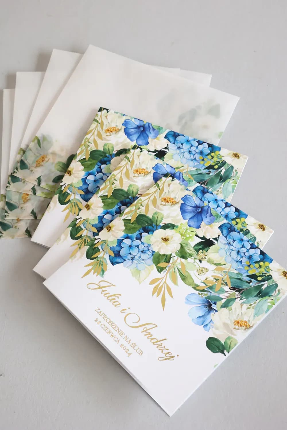 Rubin No. 13 Wedding Invitation – Glamour Style with Floral Motif