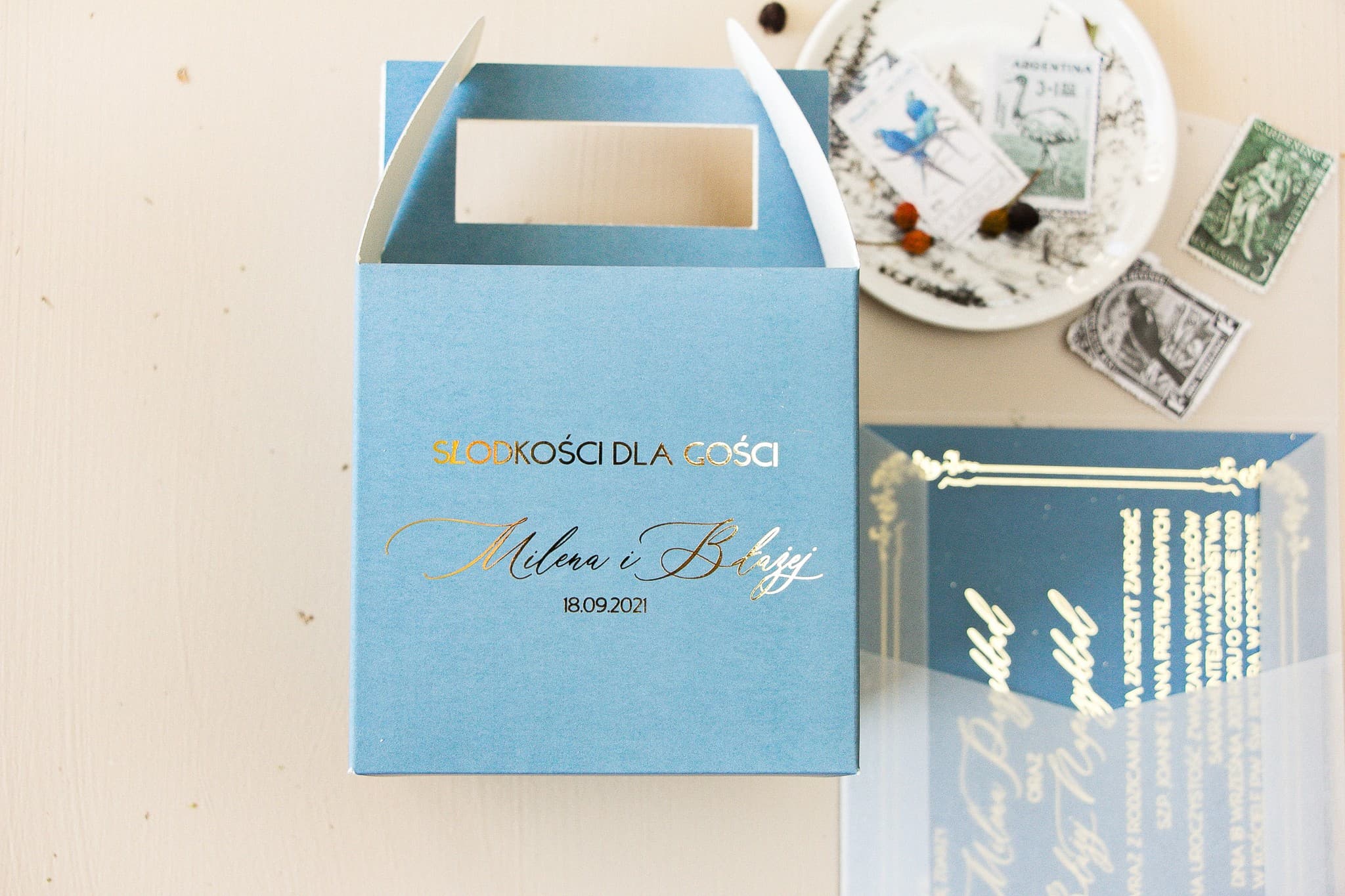 Elegante Scatola per Torta Dusty Blue Dorata | Ringraziamento per Ospiti Nuziali | Sand n. 1