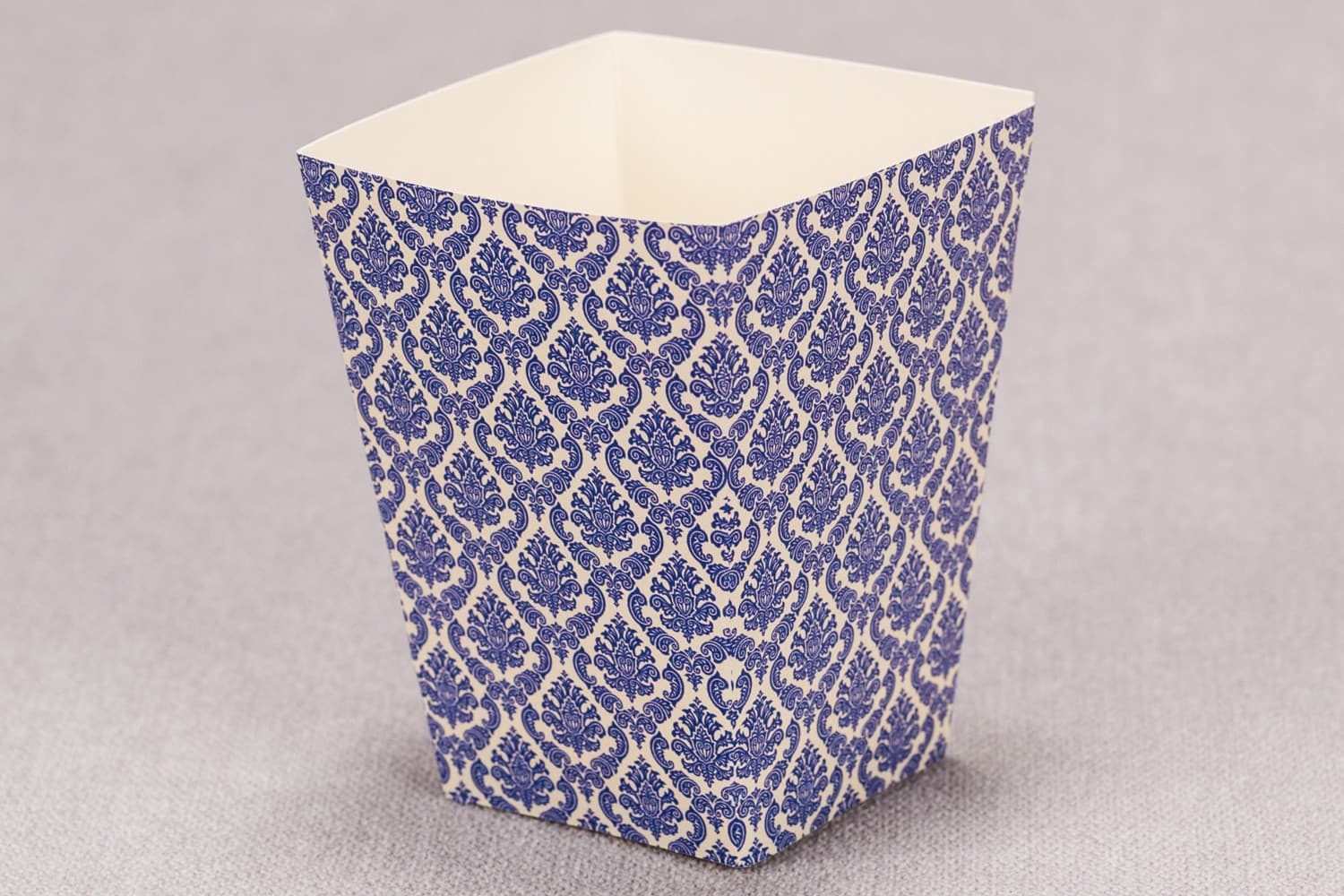 Scatoline per popcorn e dolcetti con ornamenti blu | Regali per gli ospiti nuziali | Madras n. 2