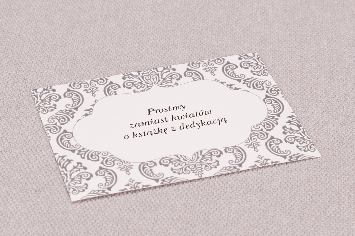 Elegantes Tarjetas Informativas Grises | Complementos con Ornamento | Madras n.º 6