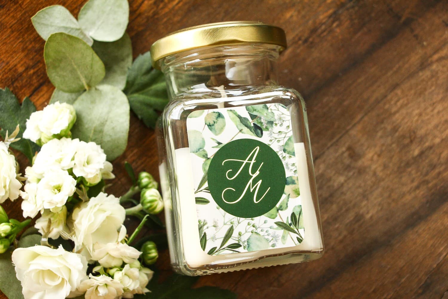 Vela de Soja Soreli nº 5 – Detalle para Invitados con Eucalipto y Dorado