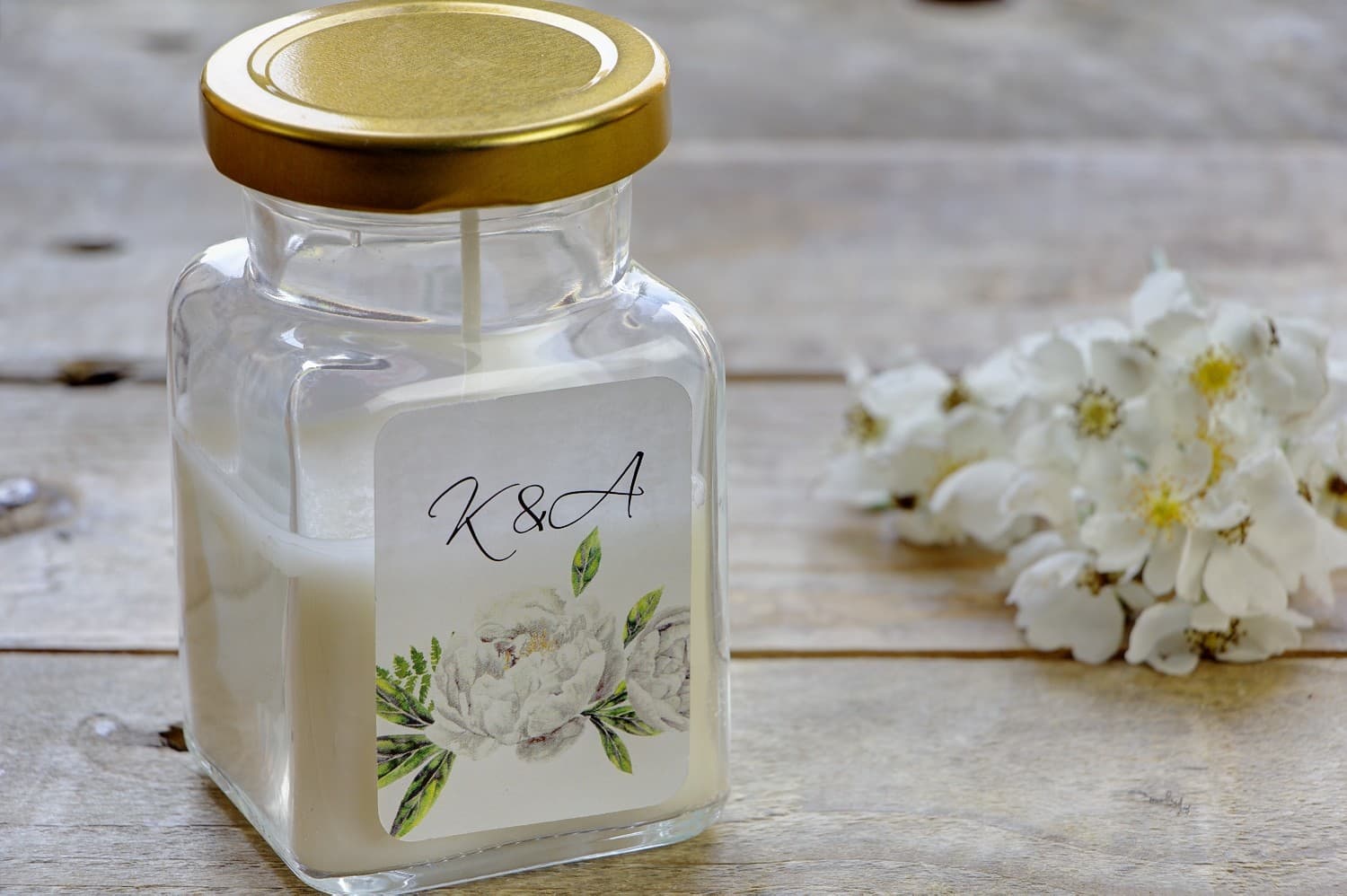 Vela de Soja Kalia nº 8 – Detalle para Invitados con Peonía Blanca