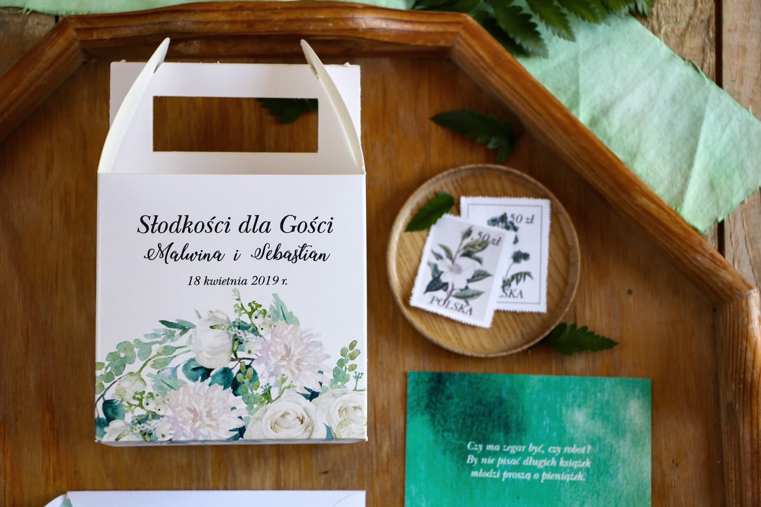 White Rose Wedding Cake Boxes with Handle | Personalized Packaging | Rozalia No. 3