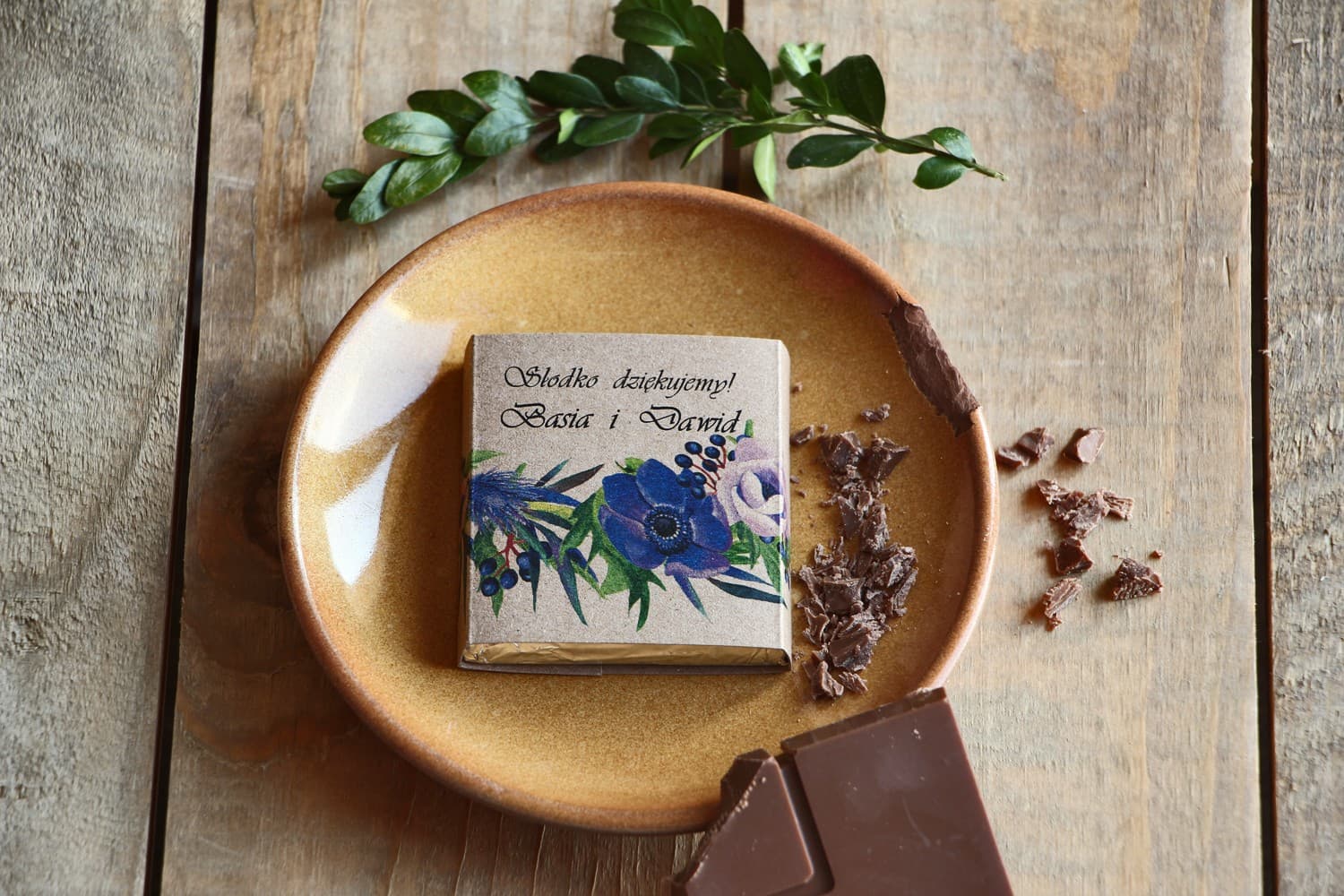 Wedding Chocolates with Blue Anemones | Personalized Wedding Favours | Forest Fruits No. 4