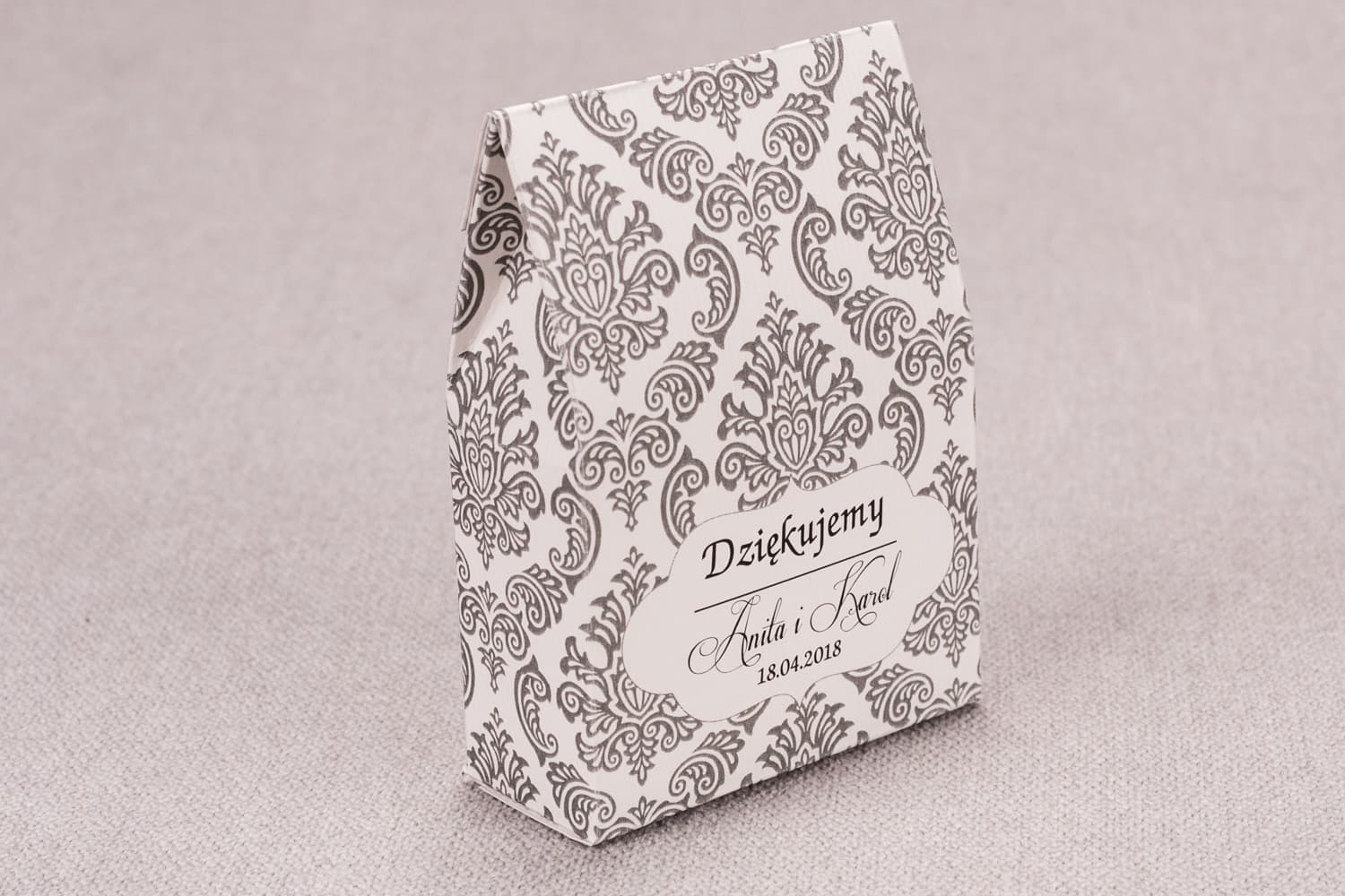 Elegant Wedding Favour Boxes with Sweets | Wedding Gift Boxes | Madras No. 6