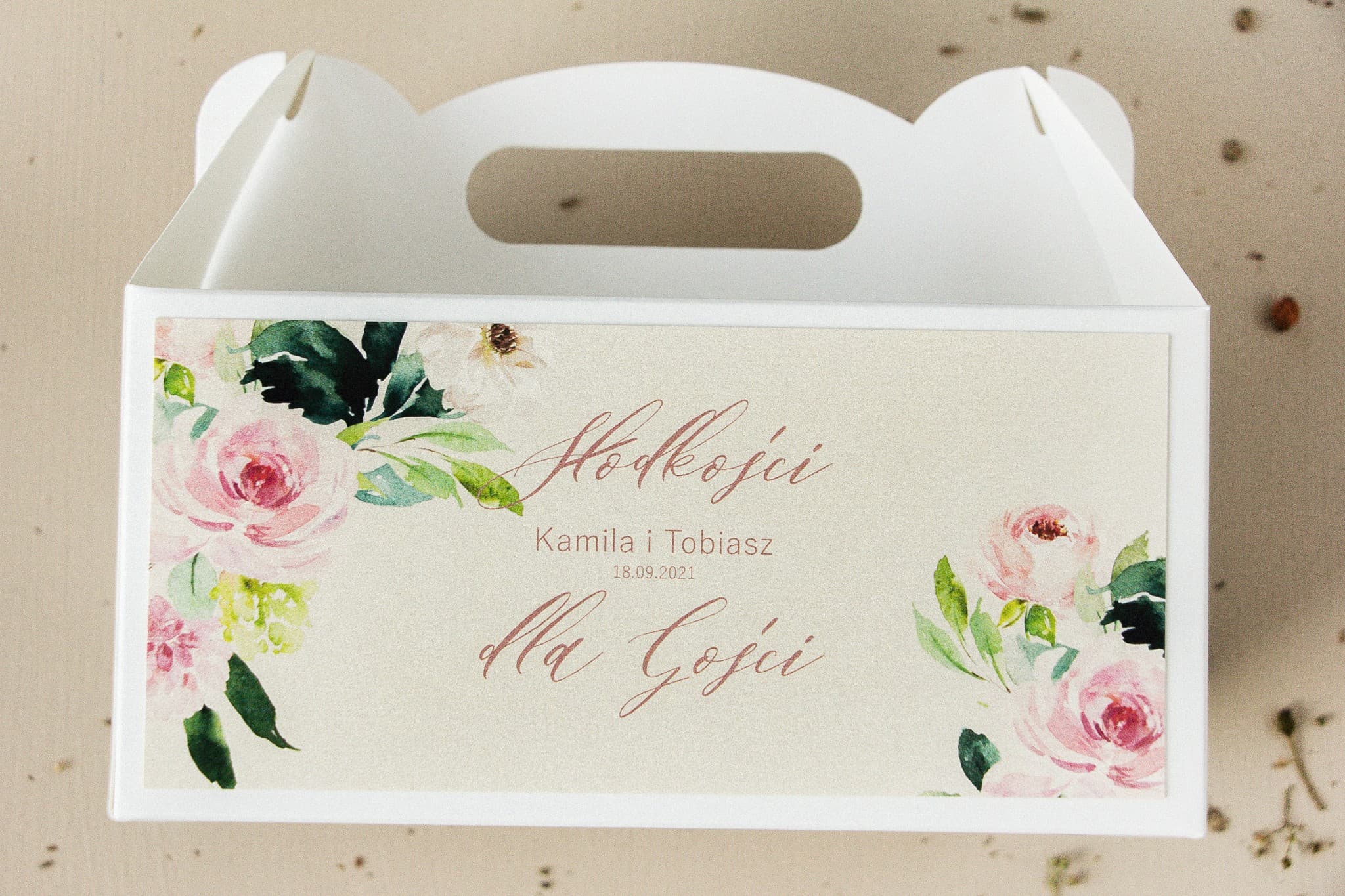 Eleganckie pudełko na ciasto z piwonią i personalizacją | Pudełka na ciasto weselne dla gości | Opal nr 8