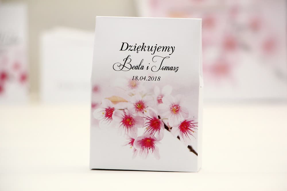 Pudełeczka ze słodyczami i motywem kwiatu wiśni | Podziękowania dla Gości Weselnych | Elegant nr 23