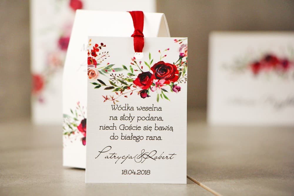 Eleganckie Zawieszki z Wiankiem Róż i Traw, Personalizowany Tekst | Zawieszki na Alkohol i Wódkę Weselną | Pistacjowe nr 18