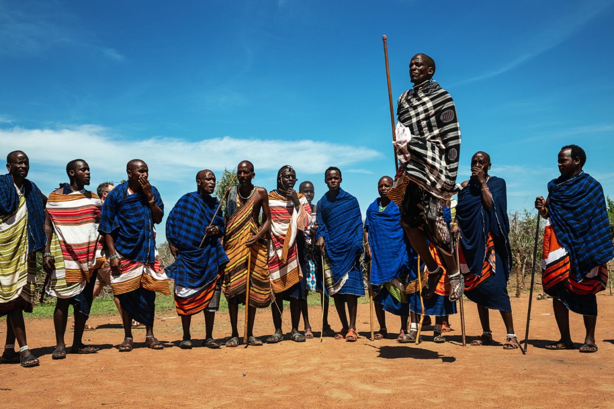 Kenia: Skakanie Maasai
